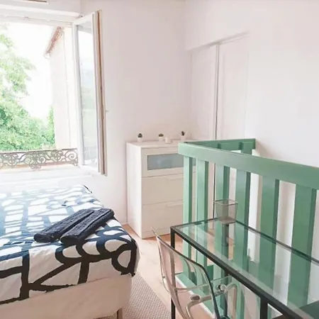 Le Quineleu Gare Appartement